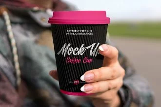 Free Coffee Cup V02 Mock-up in PSD